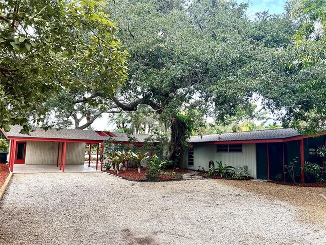 Building Photo - 4830 Higel Ave