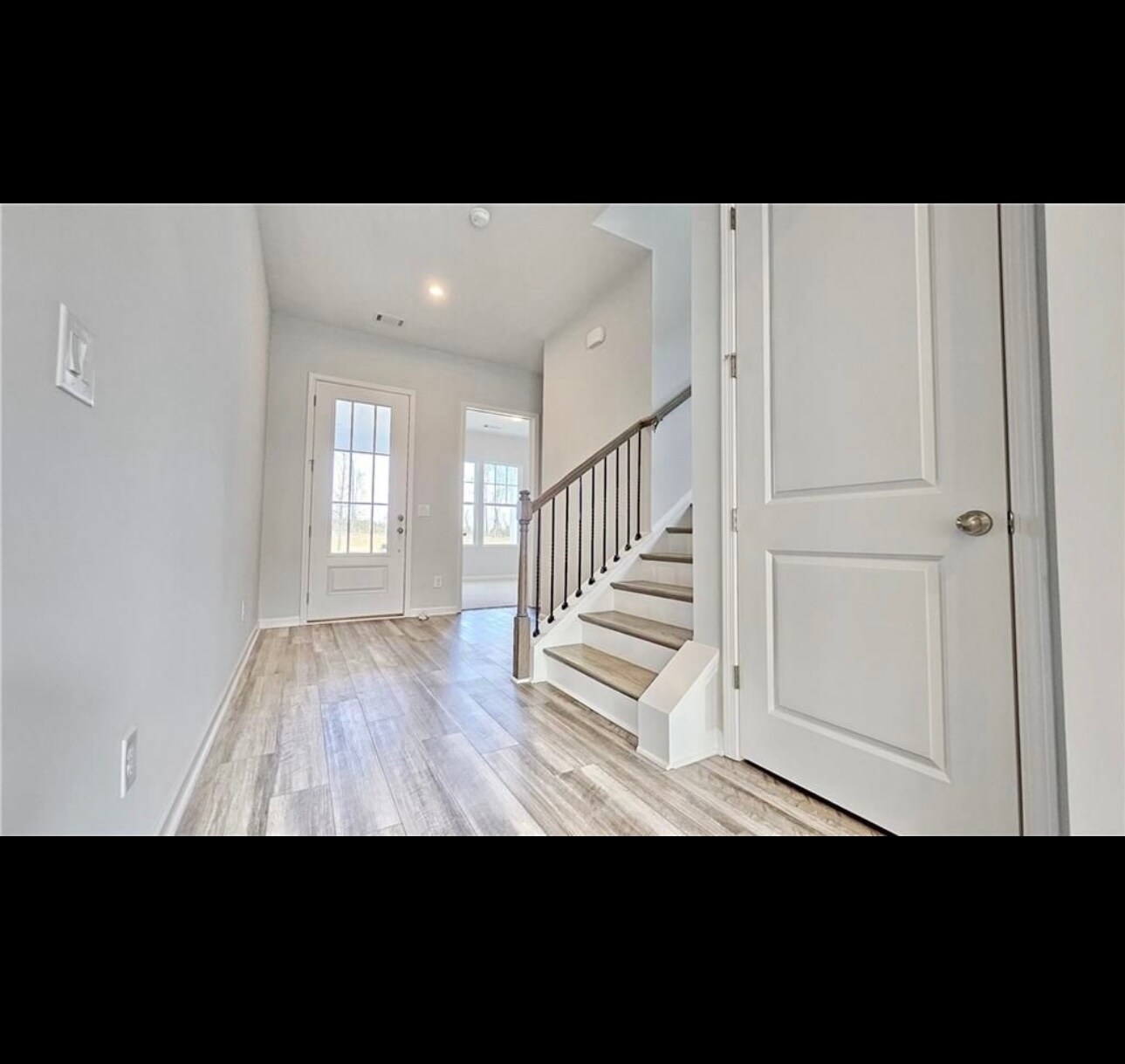 Building Photo - 3989 Annsbury Ct