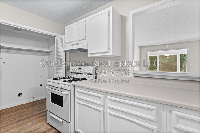 Building Photo - 606 Augusta Dr