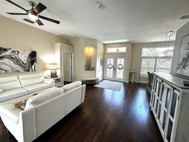 Building Photo - Furnished Six Month Rental - Gorgeous 3/2/2 Pool/Spa Home Tierra Verde