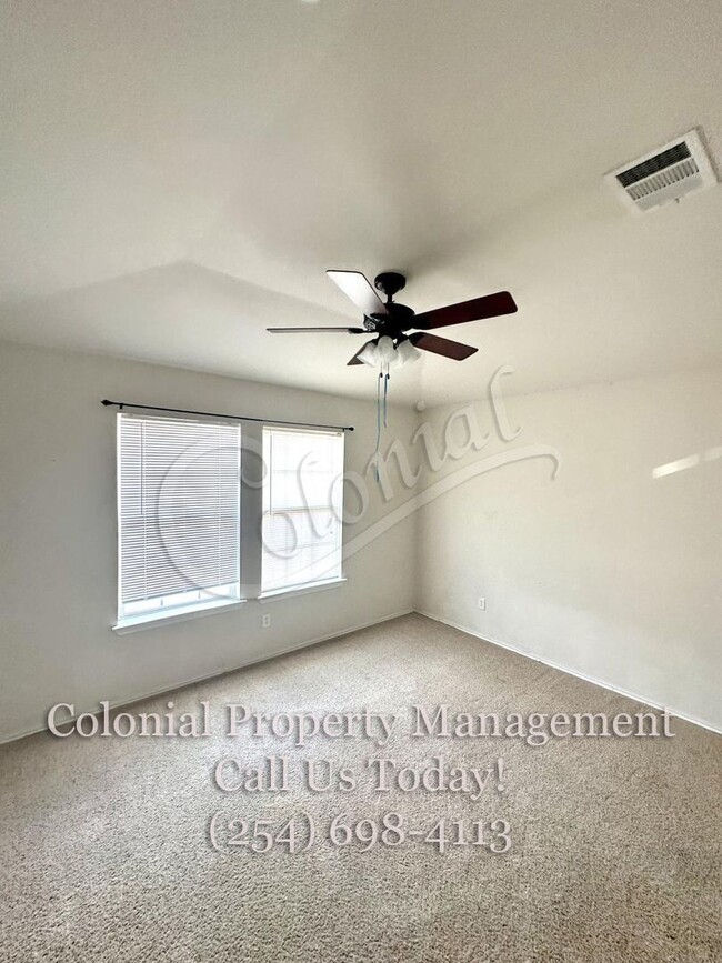 Building Photo - 4BD/3BA In Killeen TX