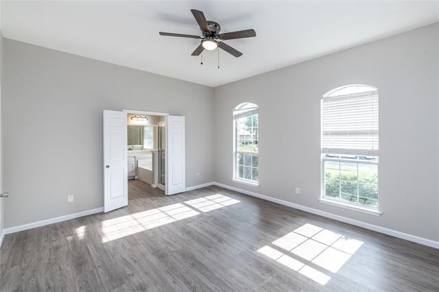 Building Photo - 13598 Valley Mills Dr