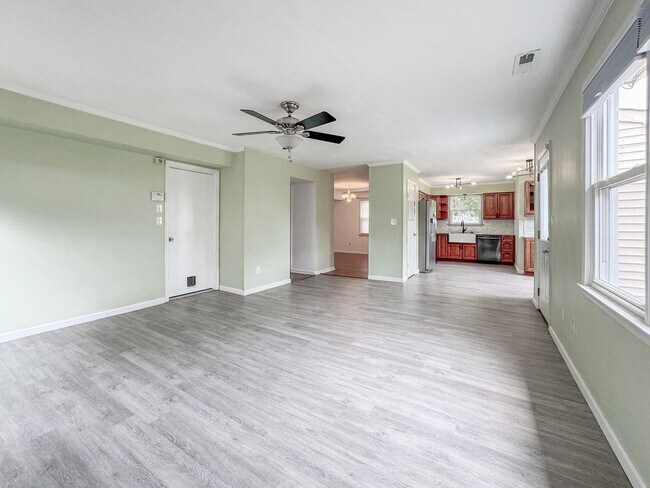 Building Photo - 3901 Quartz Ln