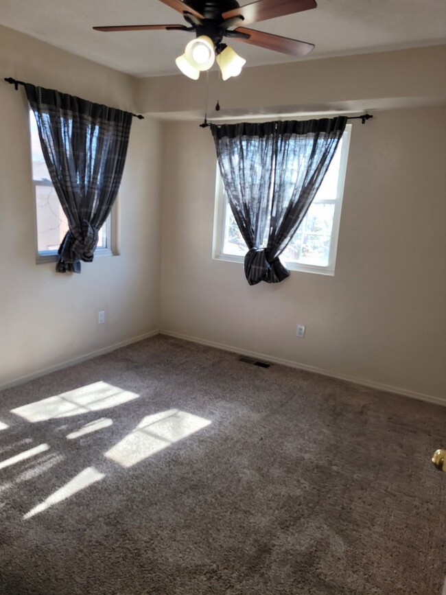 Building Photo - Charming 4-Bedroom Home in a Prime Location!