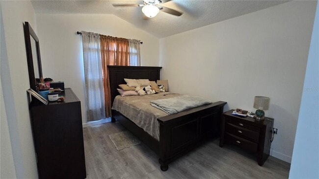 Building Photo - 1851 Wimbledon St