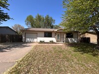 Building Photo - Cute 2 Bedroom 1 Bath In Haysville