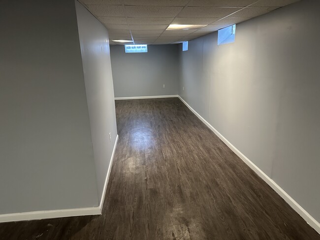 Building Photo - 12819 Lenore