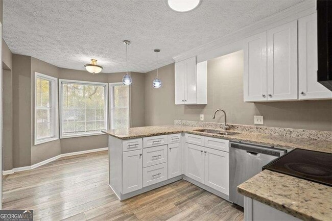 Building Photo - 326 Farm Pl Ct NE