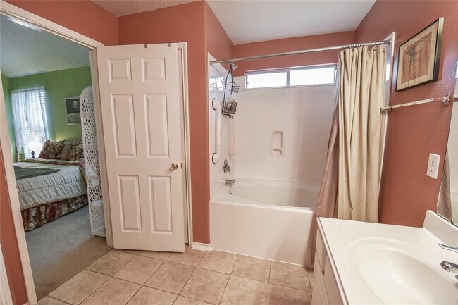 Building Photo - 12259 Noco Dr