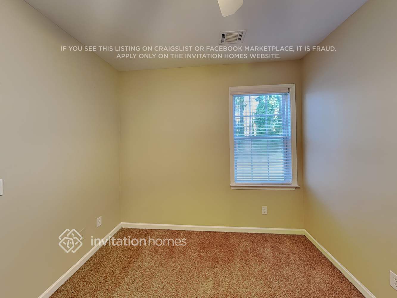 Building Photo - 1160 Martins Down Dr SE