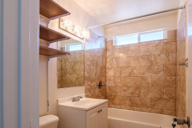 Building Photo - 50740 Cll Mendoza