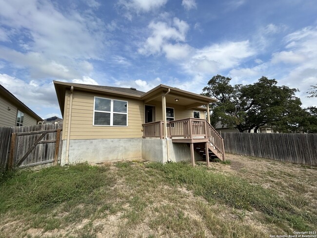 Building Photo - 15214 Pandion Dr