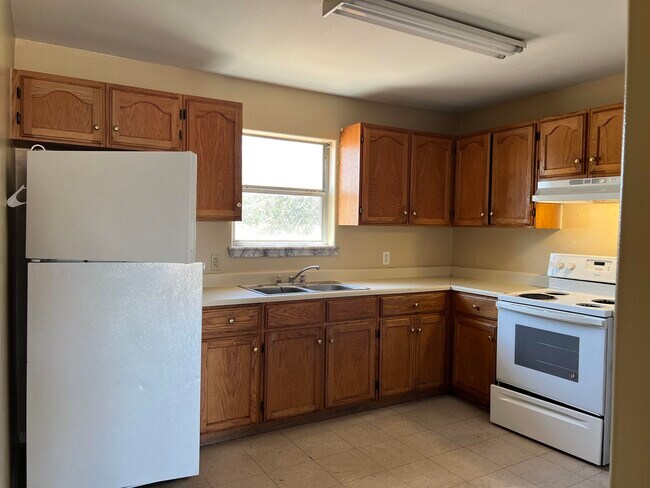 Building Photo - 3119 Galveston St