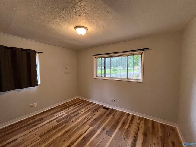 Building Photo - 2106 Evans Ave NW