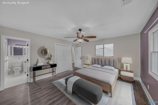 Building Photo - 1208 SE Willowbrook Dr