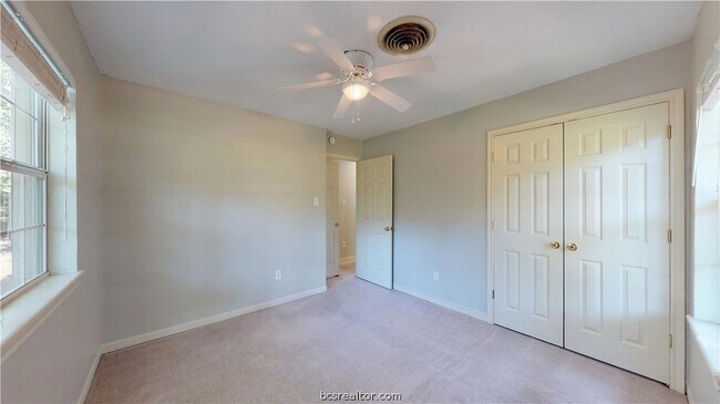 Building Photo - 4814 Afton Oaks Dr