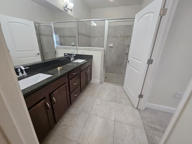 Building Photo - 5435 Estero Loop