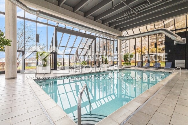 Building Photo - 300 Riverfront Dr