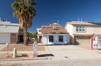 Building Photo - 2009 Bobby Jones Dr