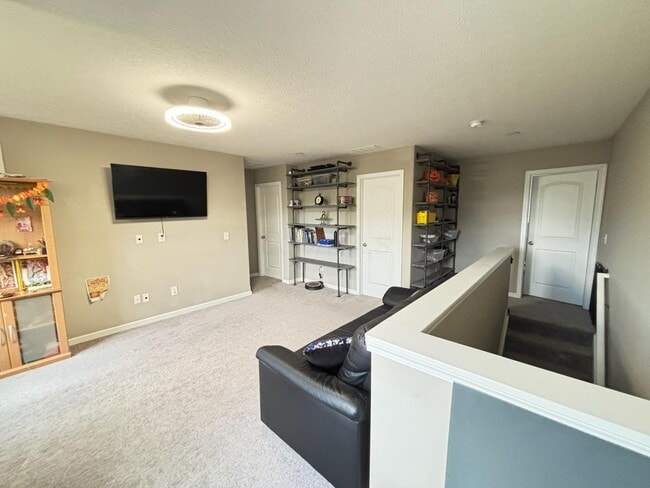 Building Photo - 5821 Marble Creek St