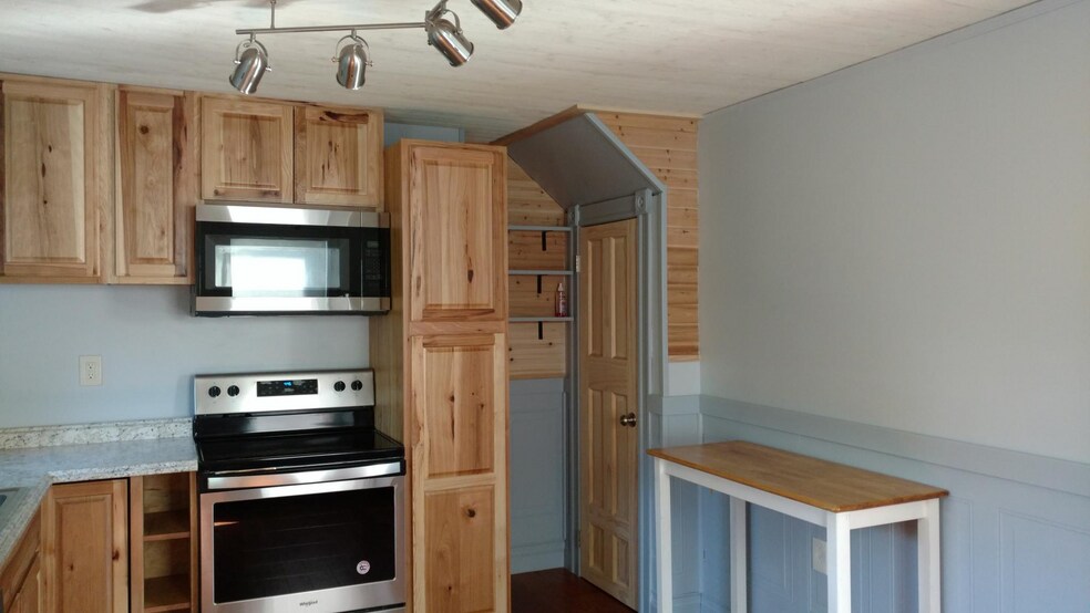 Kitchen - 108 Porpoise Way