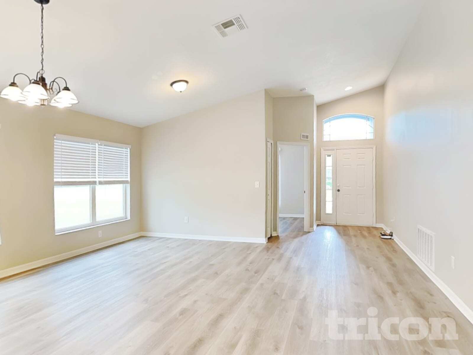 Building Photo - 24307 Satinwood Ct