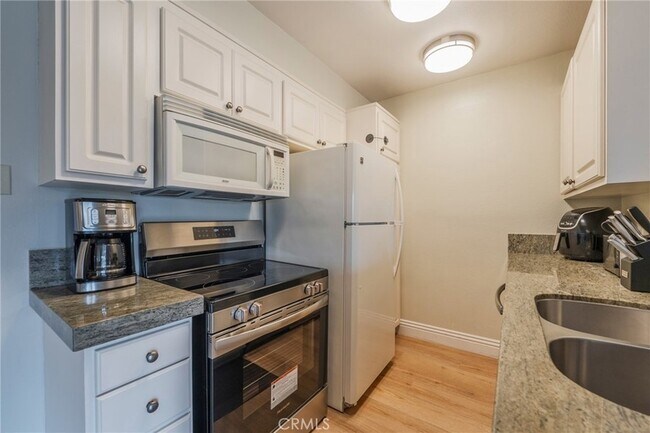 Building Photo - 8163 Redlands St