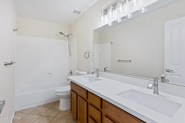 Building Photo - 5976 W Audrey Ln