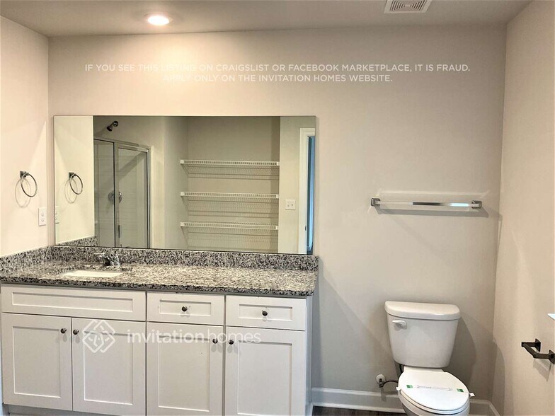 Building Photo - 2314 Alberto Dr