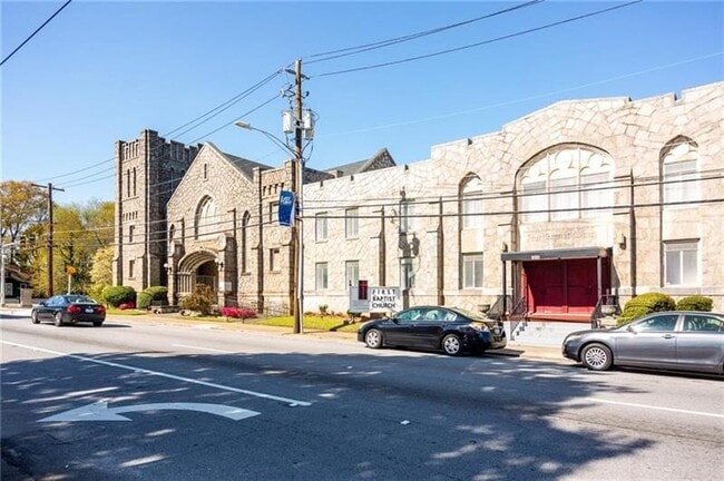 Building Photo - 3241 Turner St