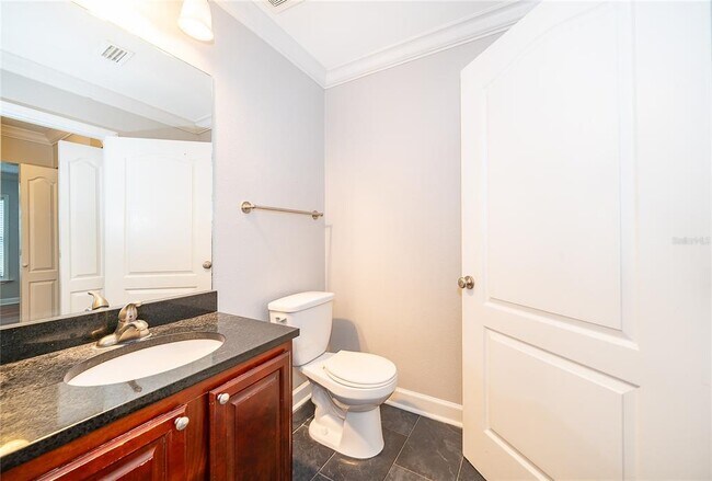 Building Photo - 2007 Dixie Belle Dr