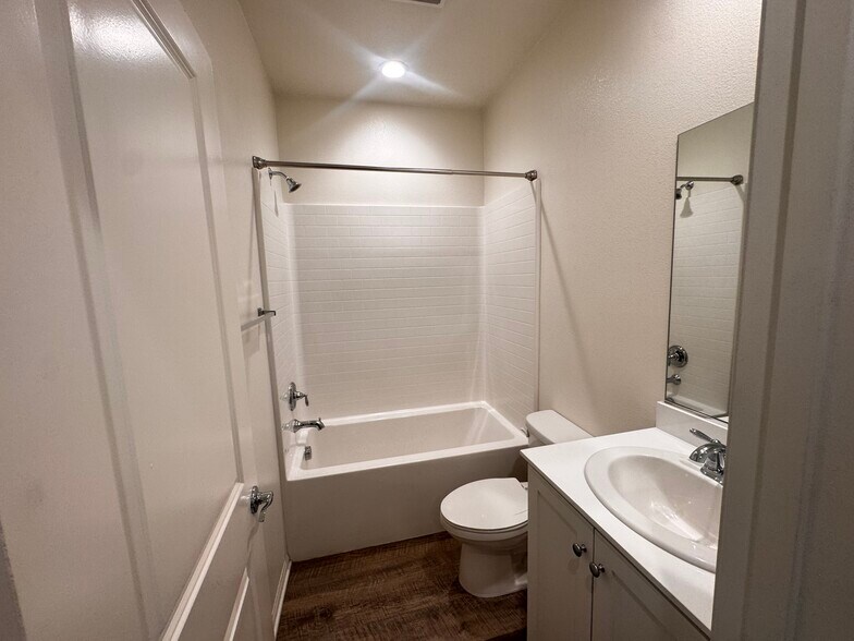 Building Photo - 24054 Kerrigan Dr