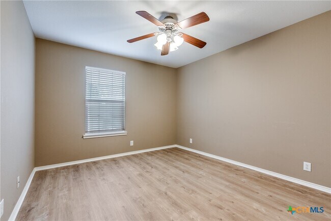 Building Photo - 7707 Wexford Hollow