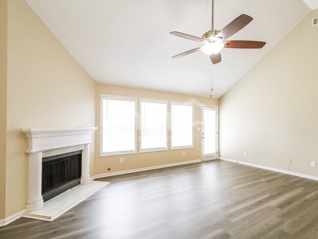 Building Photo - 256 Gilliam Ct