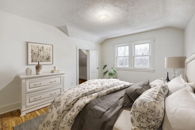 Building Photo - 3511 N 6th St