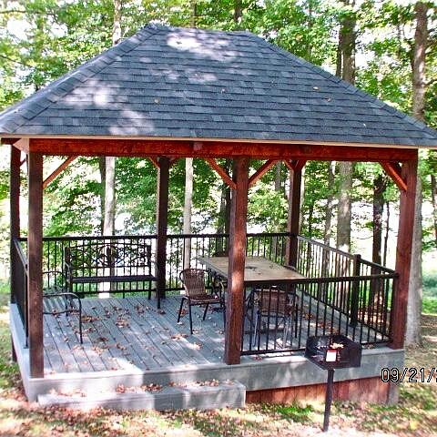 Building Photo - 2204 W Canyon Dr