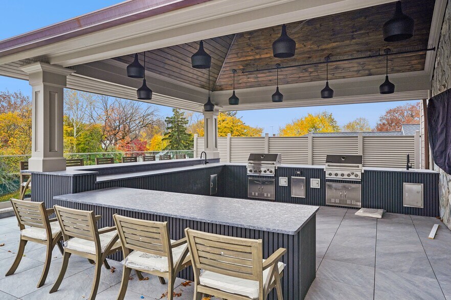 Grill - 106 Montgomery St