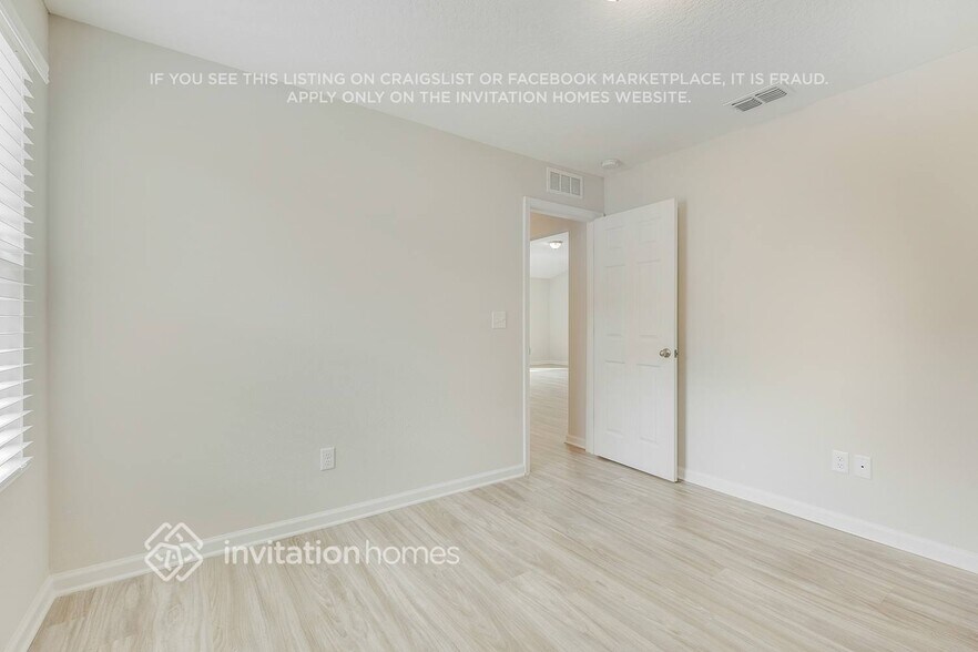 Building Photo - 2648 Kersey Dr W