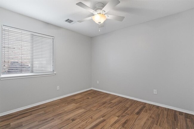 Building Photo - 14508 Spearmint Tea Trail