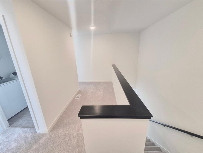 Building Photo - 1569 Aclare Rdg