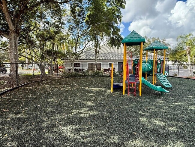 Building Photo - 11211 W Atlantic Blvd