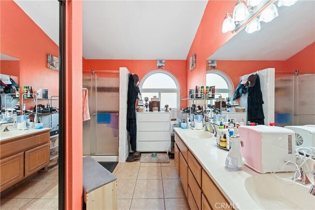 Building Photo - 7726 Whitney Dr