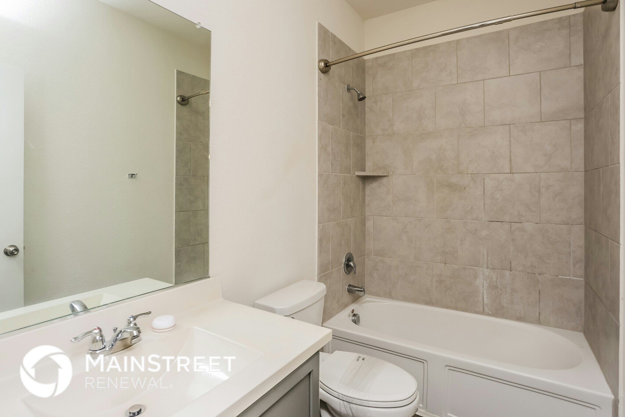 Building Photo - 8908 Finn Ln