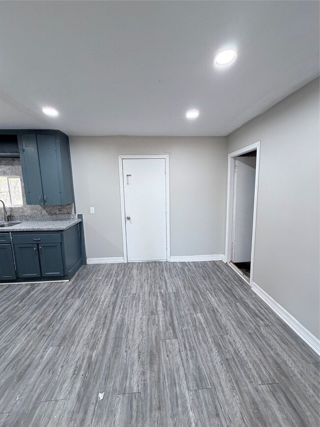 Building Photo - 1310 South St