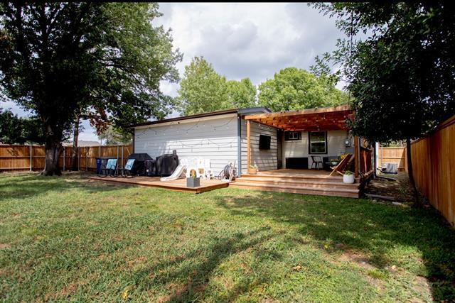 Building Photo - 10879 Cassandra Way
