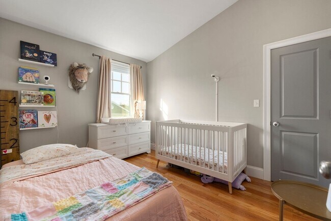 Building Photo - 30 Park St