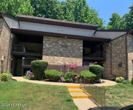 Building Photo - 160 Cross Slope Ct