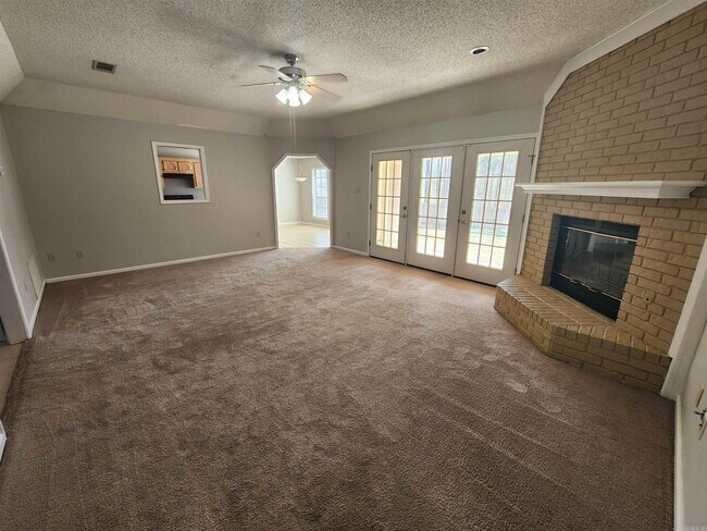 Building Photo - 2511 Eagle Run