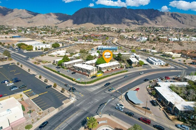 Building Photo - (Completely Furnished) Beautiful 1 bed/1 bath Apartment. With Pool  in the premises.