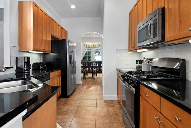 Building Photo - 7540 Gathering Dr